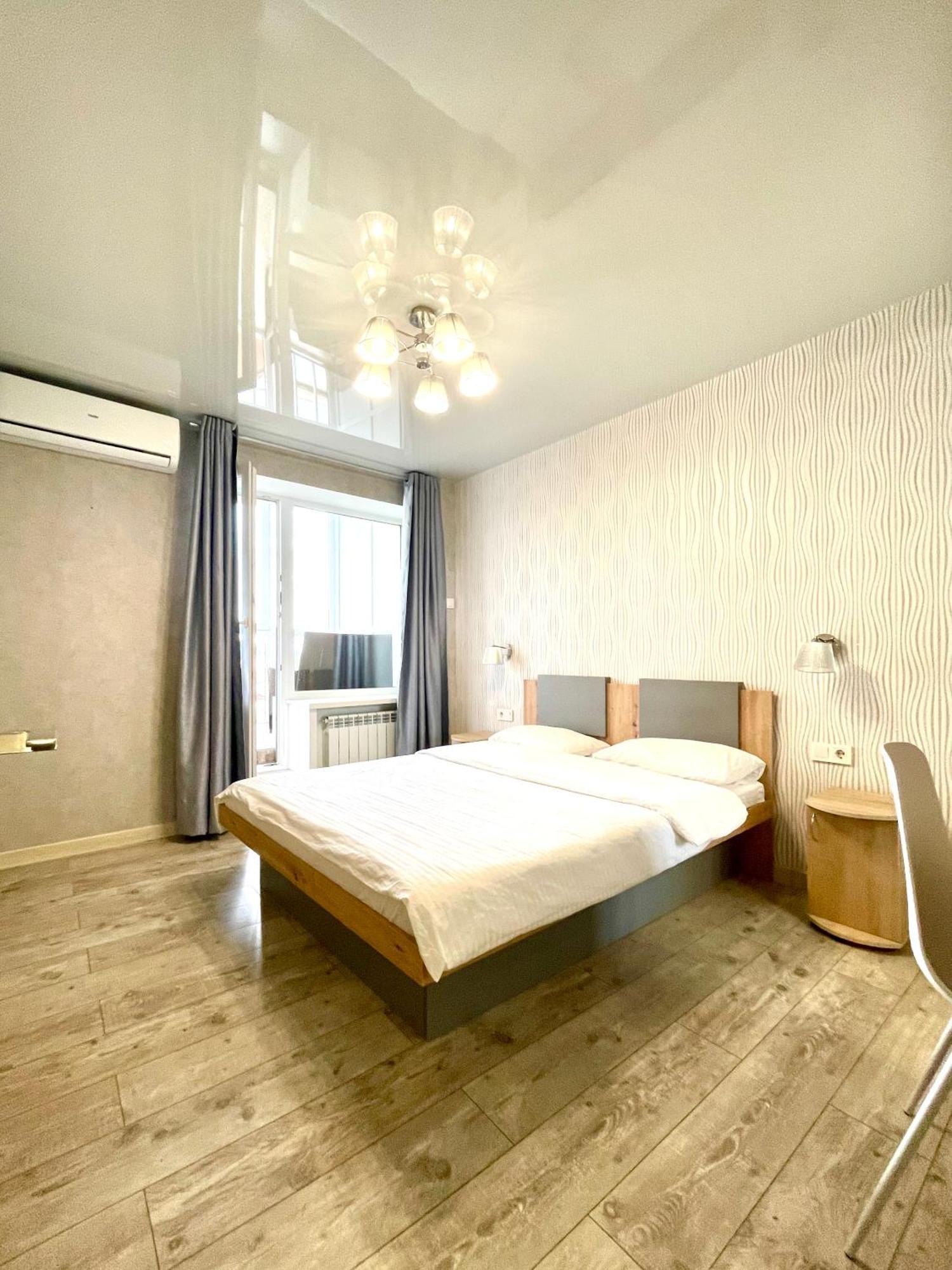 Apartment For Rent In The City Center Of Kharkiv K18 Elinaflats Ngoại thất bức ảnh