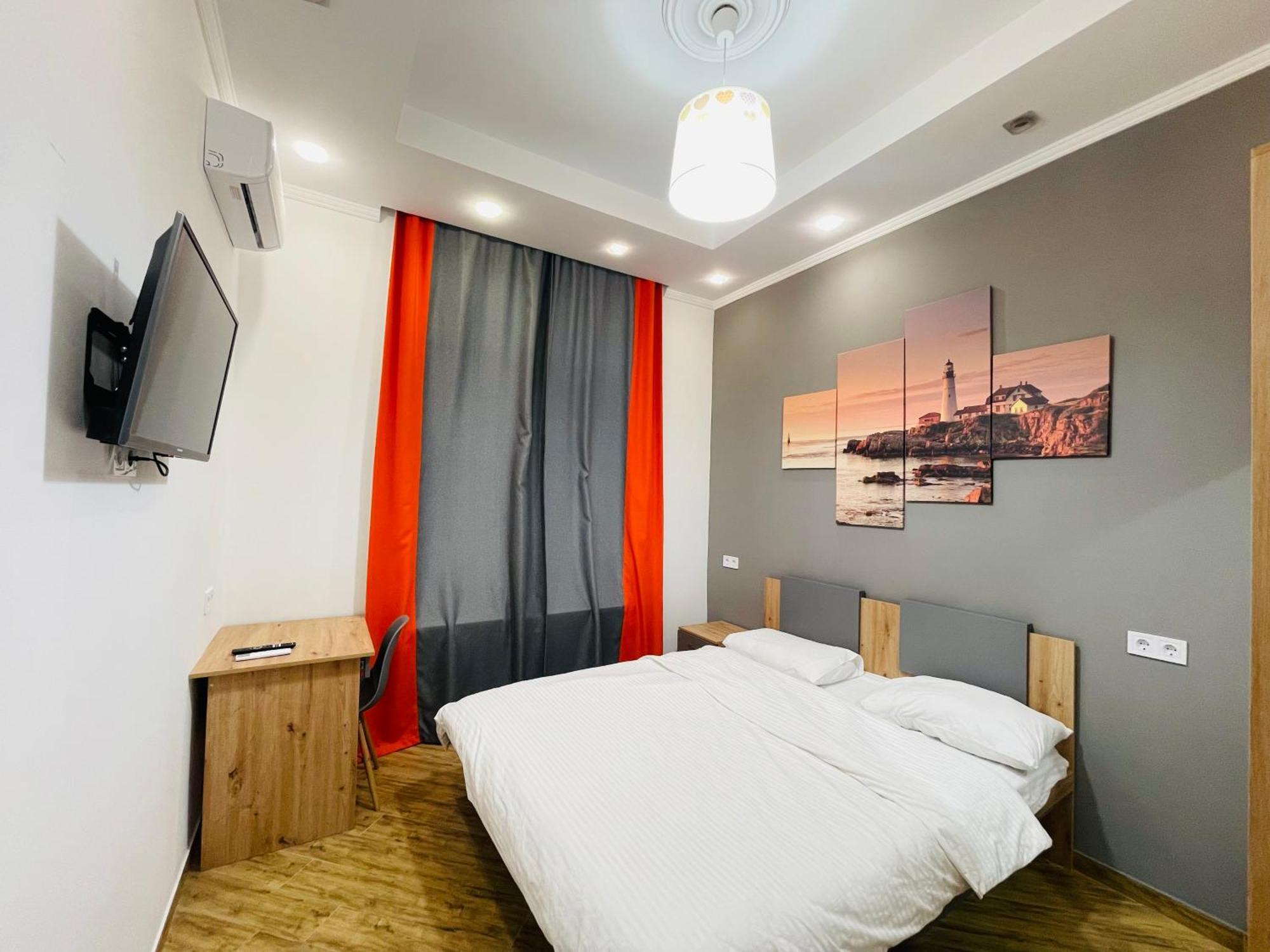 Apartment For Rent In The City Center Of Kharkiv K18 Elinaflats Ngoại thất bức ảnh