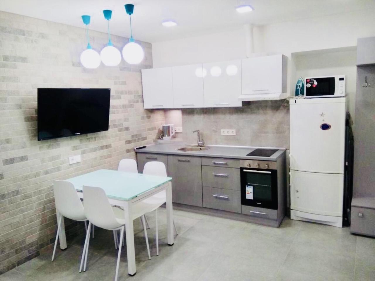 Apartment For Rent In The City Center Of Kharkiv K18 Elinaflats Ngoại thất bức ảnh